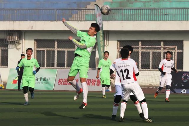 U17国青与阿森纳战成2:2 雷雨中断后抽签出局